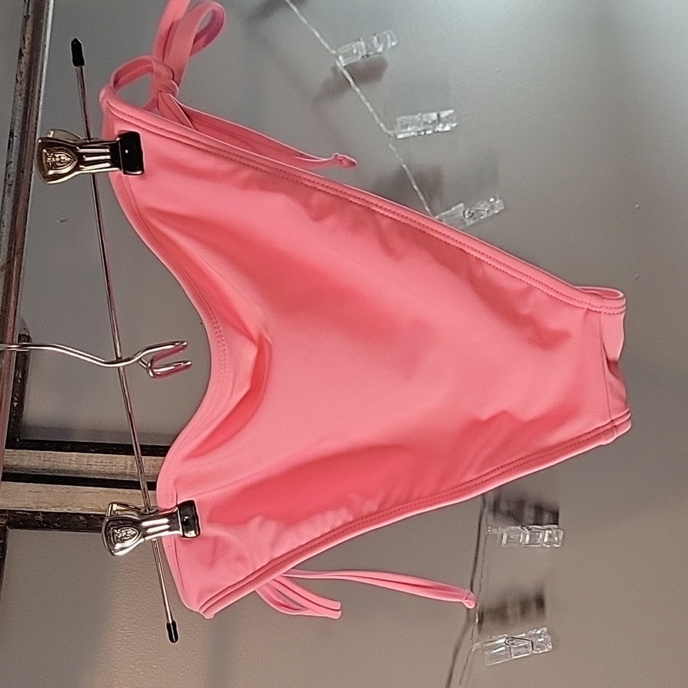 Bathing suit bottoms - Picture 2 of 3